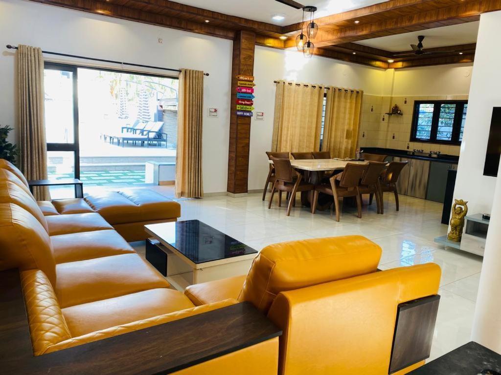 Aqua Villa Luxury Home Stay Lonavala Exterior photo